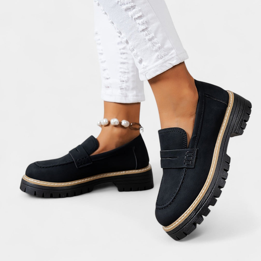 Michaela – Mokasíny na silné podešvi