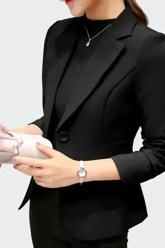 Leontýna - Sako v ideálním střihu Černá