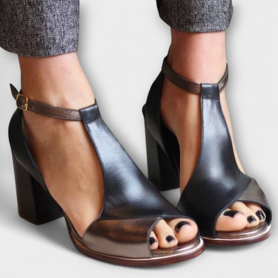 Karolína Sofistikované Pravokožené Sandály Na Podpatku 43